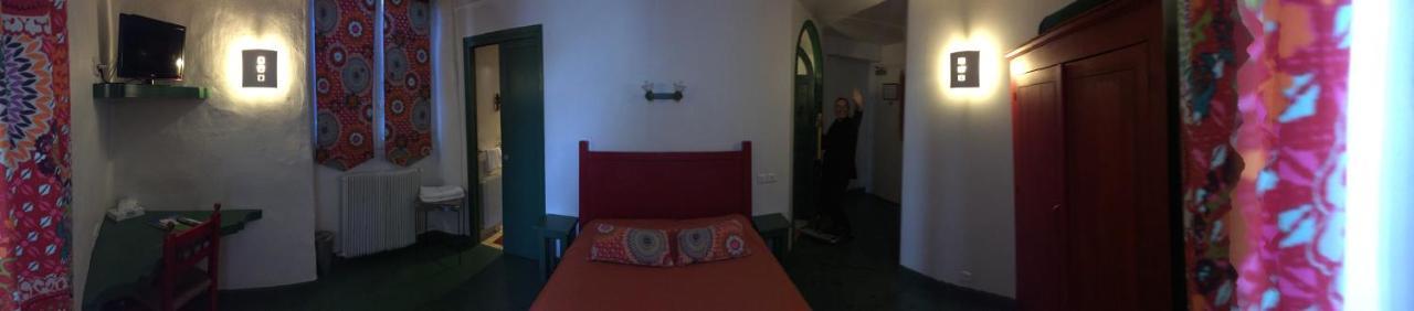 Hotel L'Astrolabe Oloron-Sainte-Marie Eksteriør billede