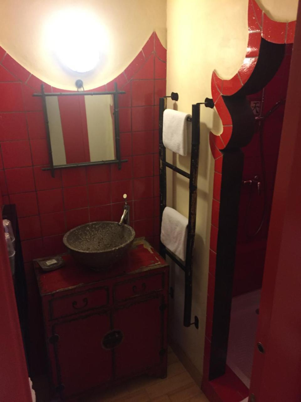 Hotel L'Astrolabe Oloron-Sainte-Marie Eksteriør billede